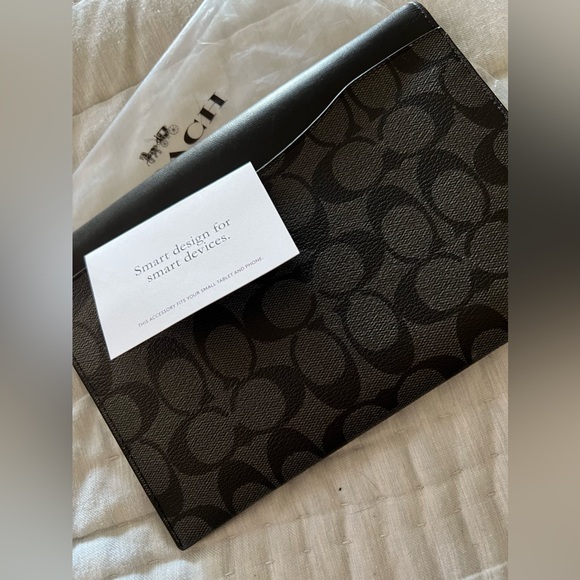 Coach mini tablet/phone case - Picture 3 of 5